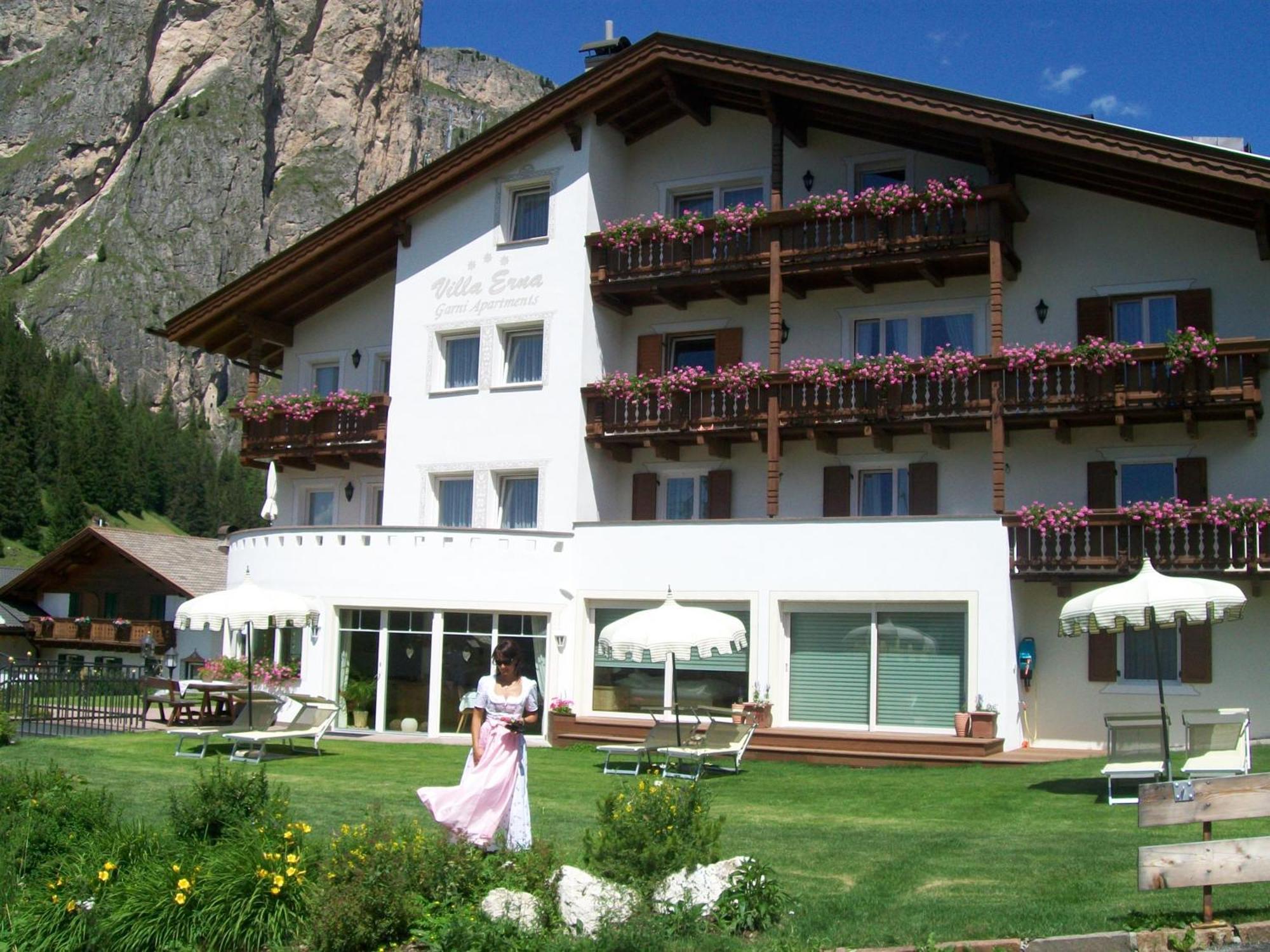 Garni Villa Erna Selva di Val Gardena Extérieur photo